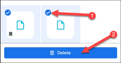 Selecione os arquivos que deseja remover e toque em “Excluir”.