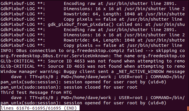 Saída de sudo journalctl -n 10 -o cat em uma janela de terminal