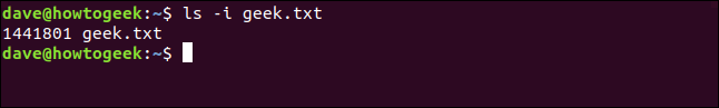 ls -i geek.txt em uma janela de terminal