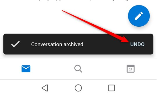 A opção Desfazer que é exibida após você mover um e-mail
