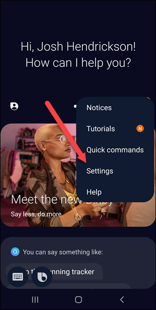 Submenu Bixby com seta apontando para a opção de configurações.