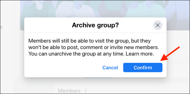 Clique em Confirmar para Arquivar o Grupo do Facebook