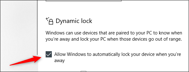 Selecione a opção “Permitir que o Windows bloqueie automaticamente seu dispositivo quando você estiver ausente”.