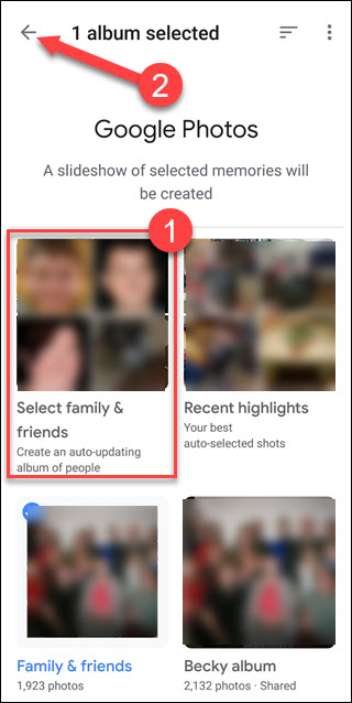 Configurações do Google Fotos com chamadas em torno da opção Selecionar família e amigos