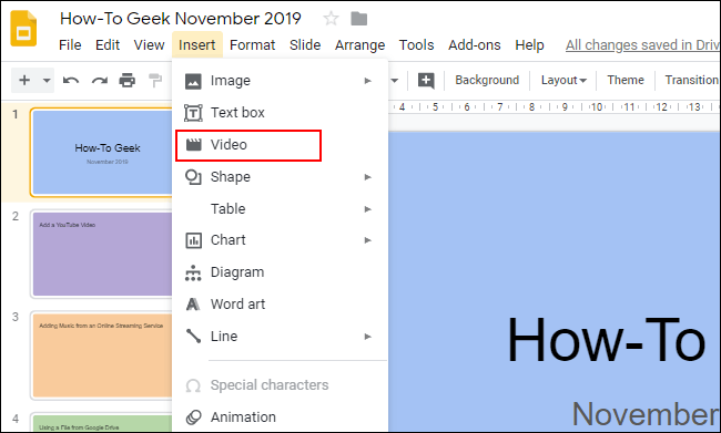 Abra sua apresentação do Google Slides, clique no slide, clique em Inserir e em Vídeo