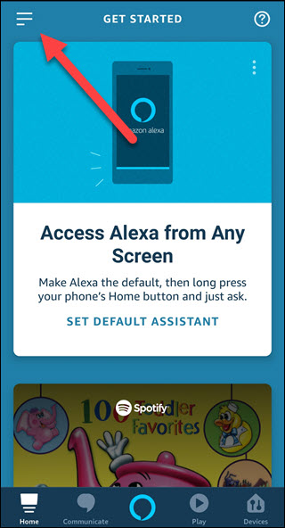 Aplicativo Alexa com uma seta apontando para o menu de hambúrguer do canto superior direito.