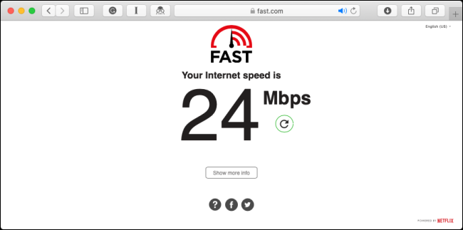 Um teste de velocidade da Internet no site Fast.com.