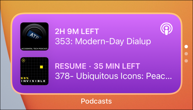 Uma pilha de widgets "Podcasts".