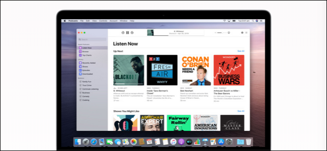 Um menu "Ouça agora" do aplicativo Podcast em um MacBook.