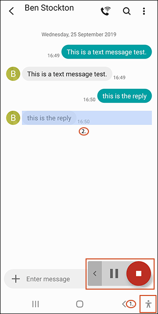 Texto no aplicativo Selecionar para Falar em uma caixa azul para indicar que está sendo lido em voz alta.