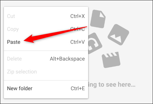 Navegue até uma pasta onde deseja armazenar esses arquivos em seu Chromebook por meio do aplicativo Arquivos, clique com o botão direito do mouse e clique em Colar no menu de contexto