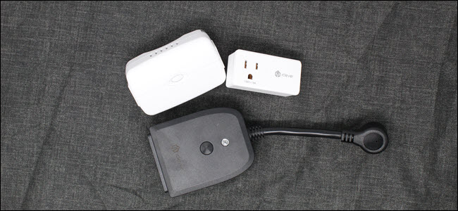 Um plugue inteligente interno GE, um plugue inteligente externo iClever e um smartplug interno iClever