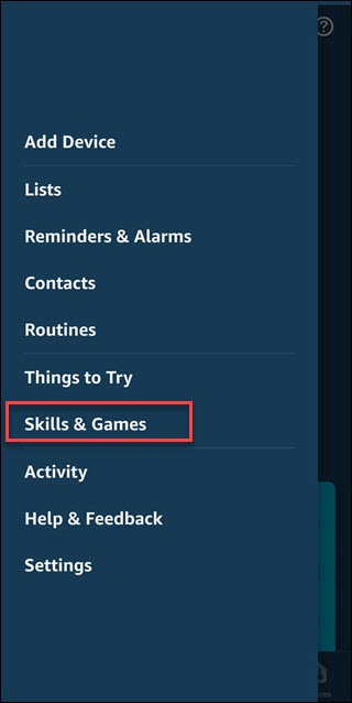 Aplicativo Alexa com caixa ao redor da opção Habilidades e jogos