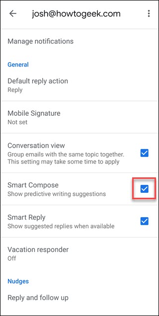 Página de configurações do Gmail com uma caixa ao redor da marca de seleção para Composição inteligente