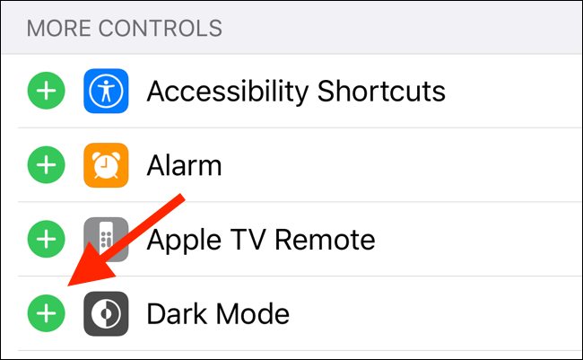 Toque no botão Mais ao lado do Modo escuro para adicionar o controle no Centro de controle