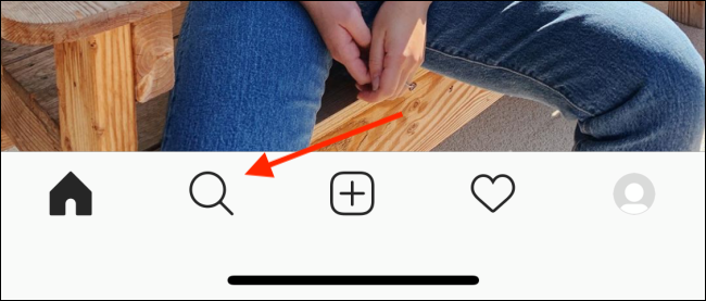 Toque no botão Pesquisar no Instagram para abrir a página Explorar