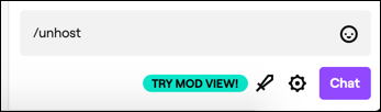 O comando Twitch unhost, mostrado no chat Twitch no site Twitch