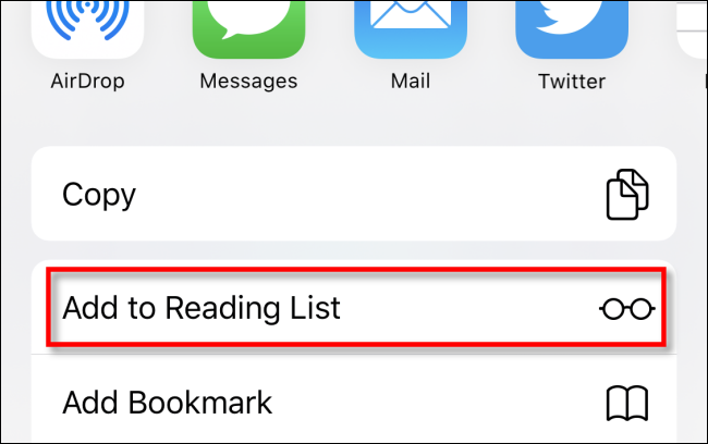 Toque em Adicionar à Lista de Leitura no Safari no iPhone