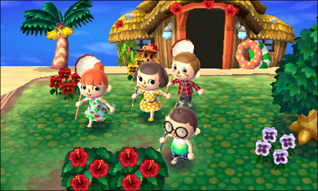 Quatro personagens em frente a uma casa de praia em "Animal Crossing: New Leaf".