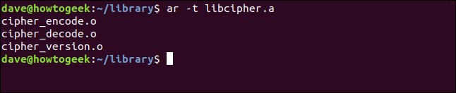 ar -t libcipher.a em uma janela de terminal