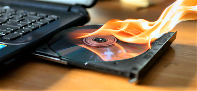 Gravando um CD em uma unidade de laptop