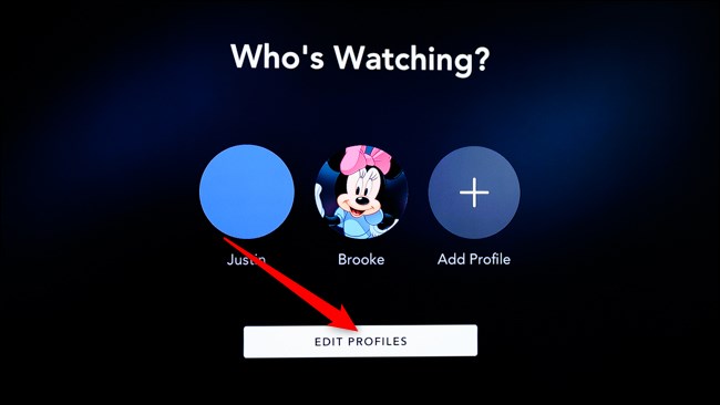 Disney + Smart TV Clique em Editar perfis