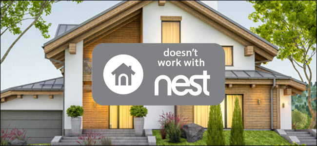 Logotipo do estilo "Não funciona com o ninho" na frente de uma casa.