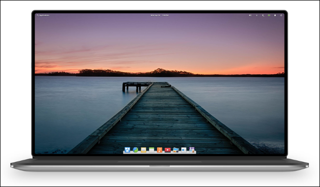 A distribuição Elementary OS Linux em um laptop.