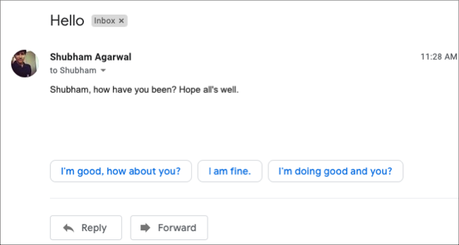 Três respostas inteligentes geradas automaticamente em um e-mail no Gmail. 