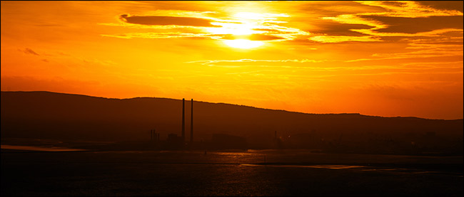 mercadorias ao pôr do sol