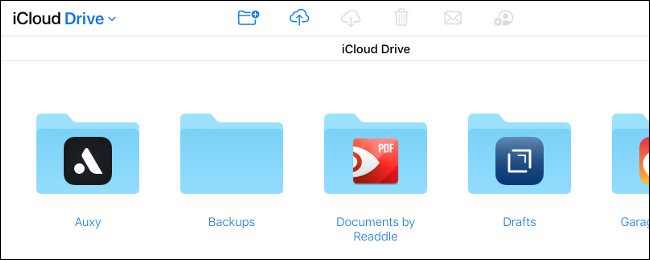 Um iCloud Drive em iCloud.com.