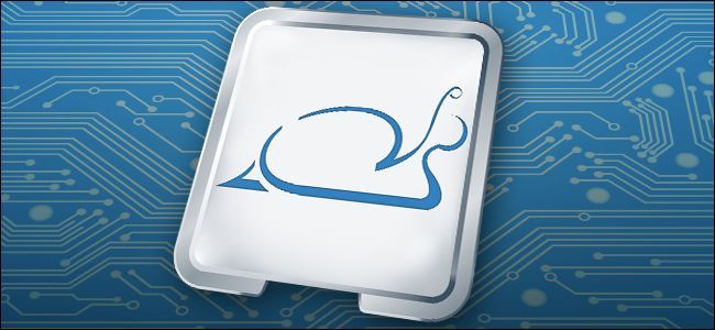 Um caracol sobreposto a uma CPU, demonstrando a lentidão do Espectro