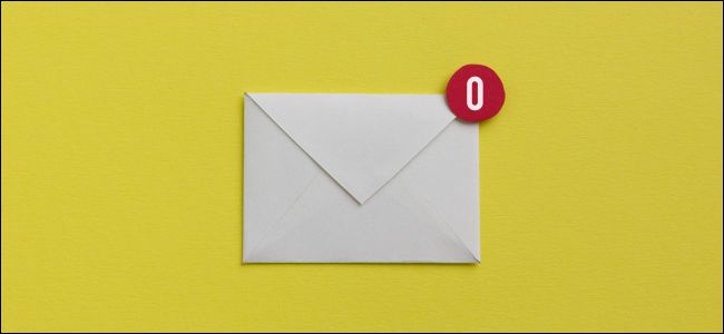 Carta com um "0" representando uma caixa de entrada de e-mail vazia