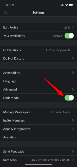 Opção para ativar o modo escuro habilitado no Slack no iPhone