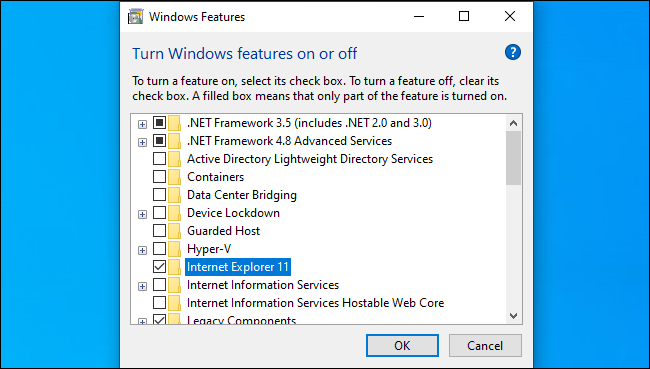 Habilitando o Internet Explorer a partir dos recursos do Windows.
