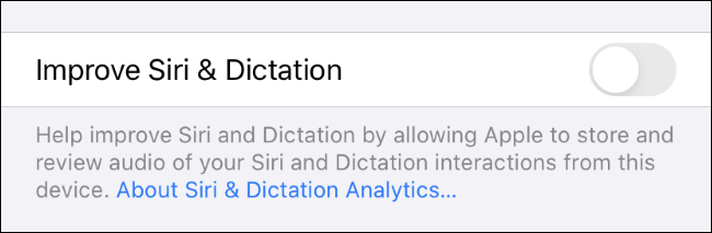 Desativando a coleta de histórico da Siri em um iPhone.