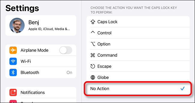 Toque em "Sem ação" ao definir a função Caps Lock nas configurações do iPad.