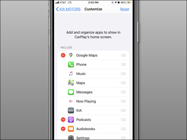 O menu "Personalizar" de aplicativos para um veículo "KIA MOTORS" no iPhone.