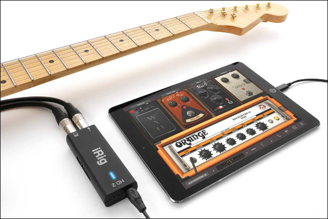 Guitarra conectada a iRig HD2 e um iPad