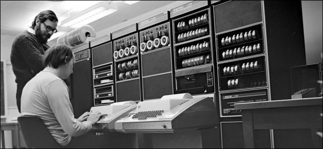 ken-thompson-and-dennis-richie-at-pdp-11