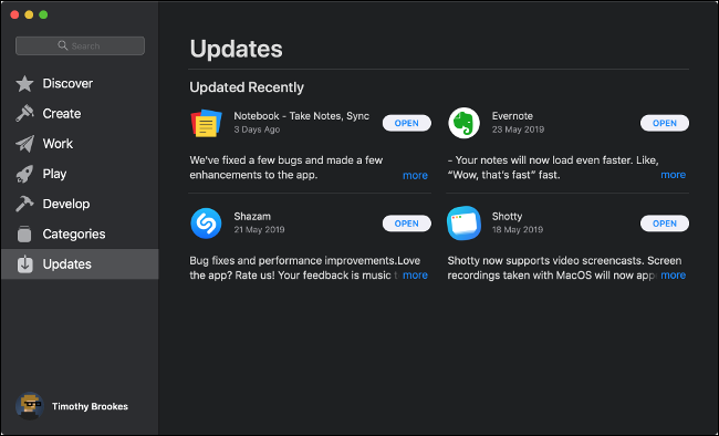 O menu de atualizações de software da App Store no macOS.