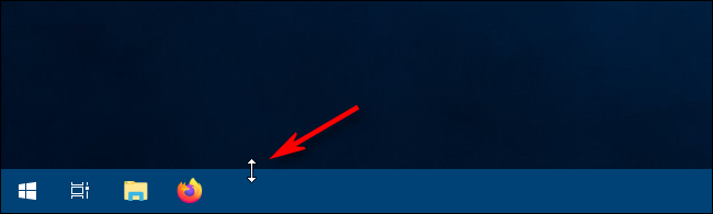 Usando o cursor de redimensionamento para redimensionar a barra de tarefas no Windows 10