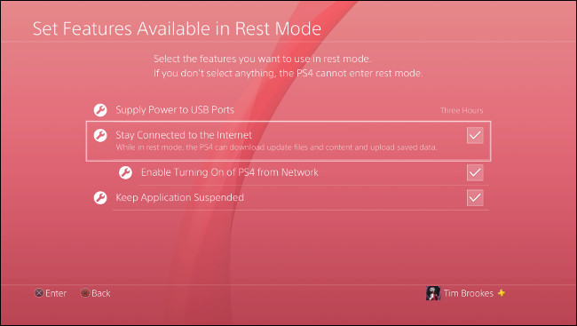 O menu "Definir recursos disponíveis no modo de repouso" no PlayStation 4.