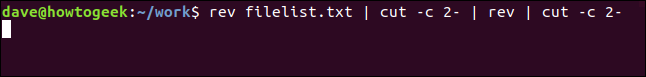 "rev filelist.txt | cut -c 2- | rev | cut -c 2-" em uma janela de terminal.
