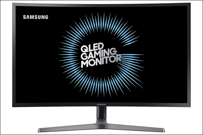 Um monitor Samsung C32HG70 com um painel VA.