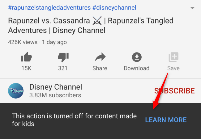 A mensagem "Esta ação está desativada para conteúdo para crianças" ao tentar salvar um vídeo em uma lista de reprodução no aplicativo móvel do YouTube.