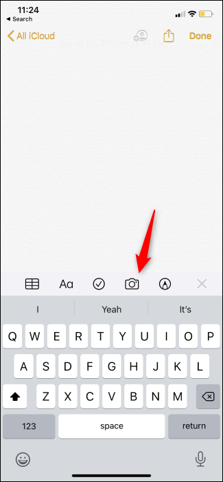 O botão de digitalização de documentos no aplicativo Notas do iPhone.