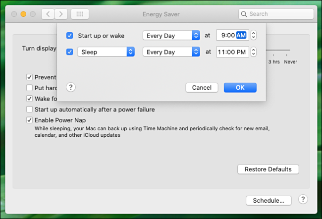 As configurações de inicialização e desligamento automáticos no menu "Economia de energia".