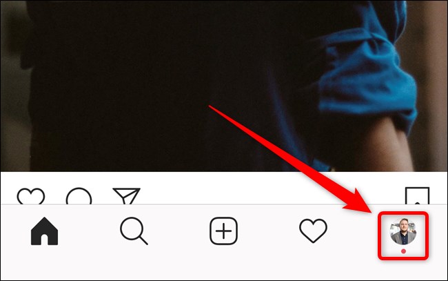 Toque no seu avatar do Instagram no canto inferior direito