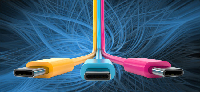 Três cabos USB-C contra um fundo azul